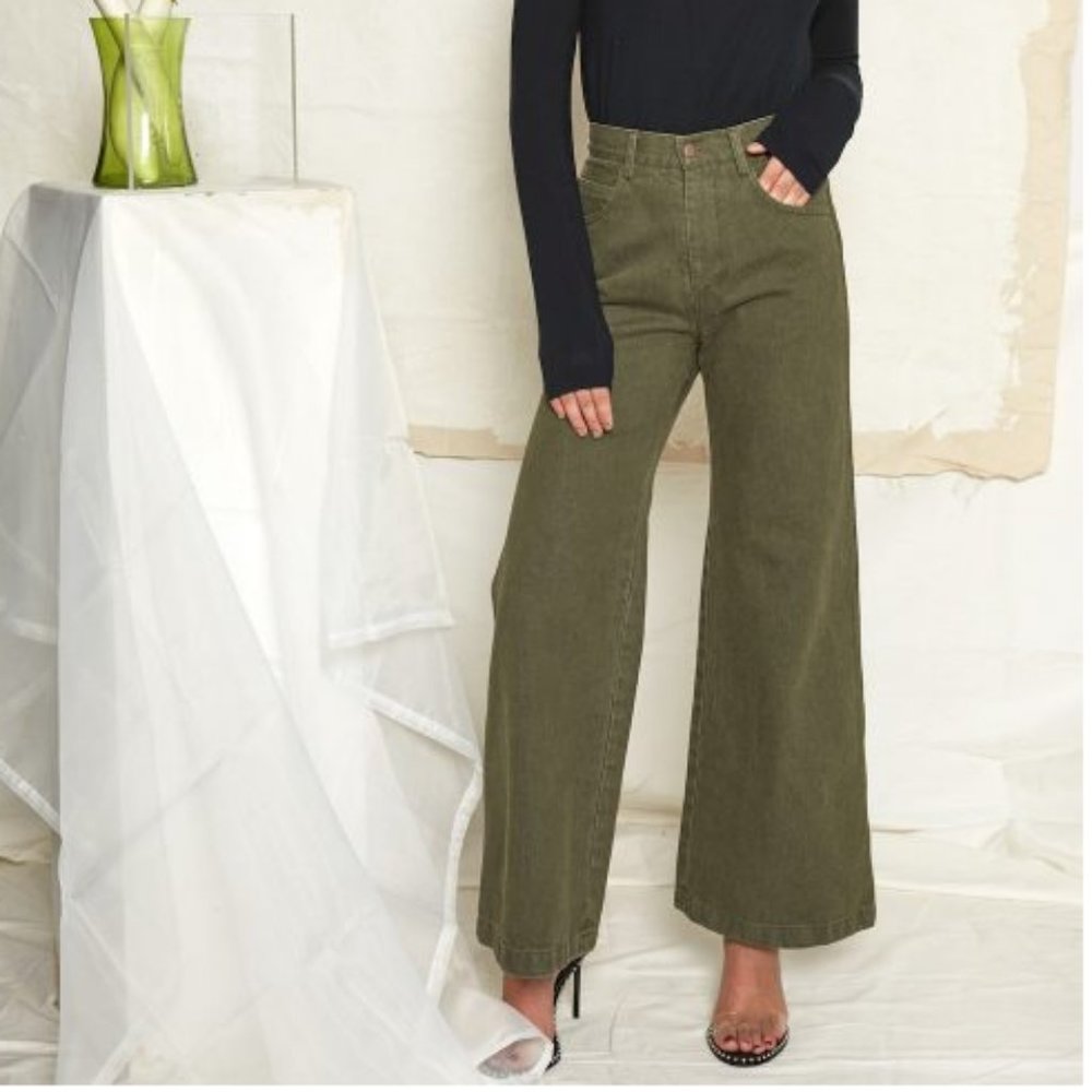 NWOT - Carleen Wide Leg Olive Green Denim Jeans